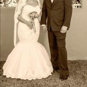 White lace wedding dress